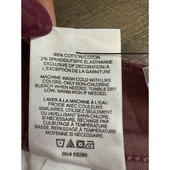 NWT Express Mid Rise Shortie Dusty Rose Embroidered Floral Shorts Women’s Size 8 - Picture 15 of 16